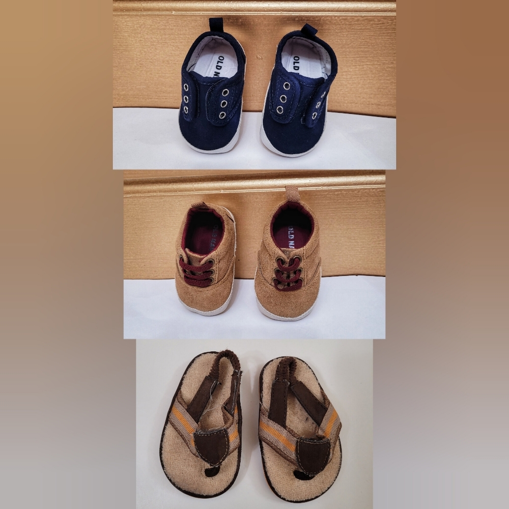 3 pairs / bundle of size 1 baby 0 to 3 months infant shoe old navy carters boys